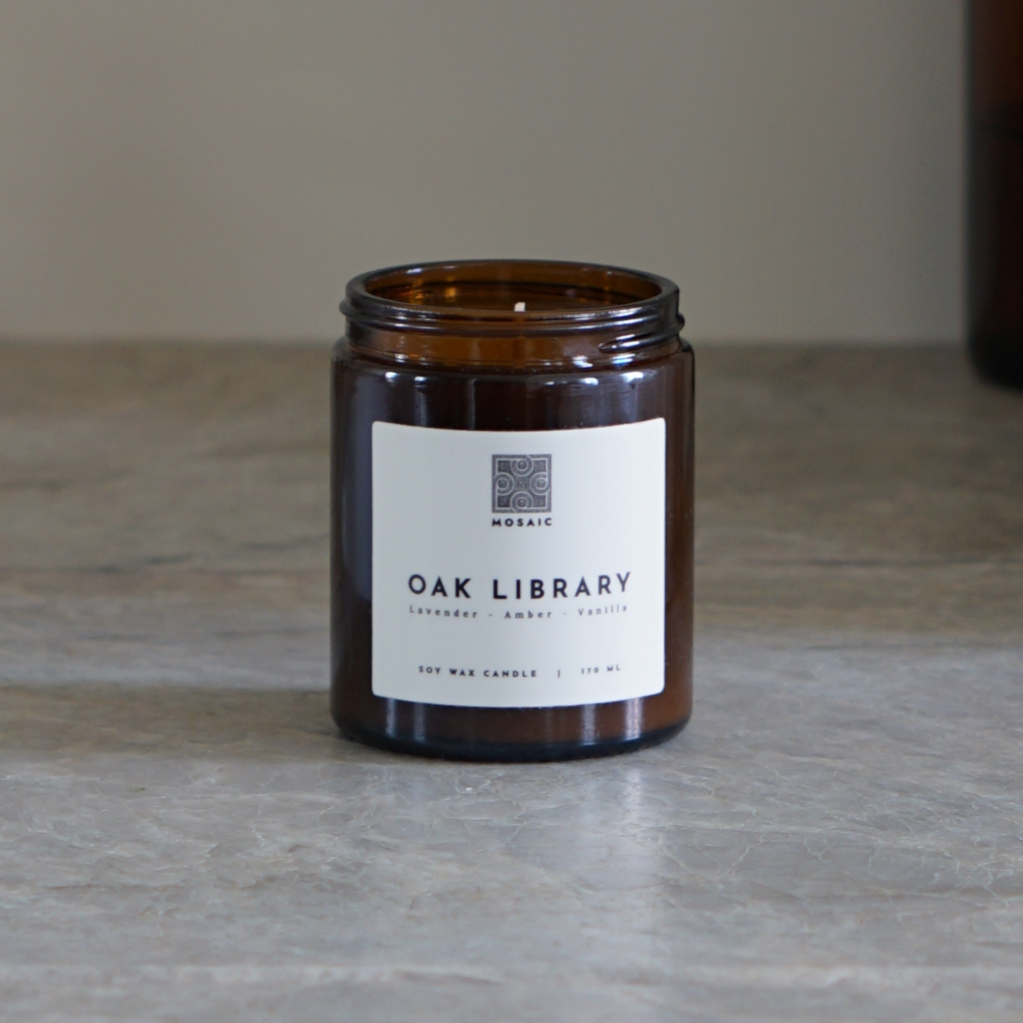 OAK LIBRARY Soy Wax Candle – Mosaic Fragrances